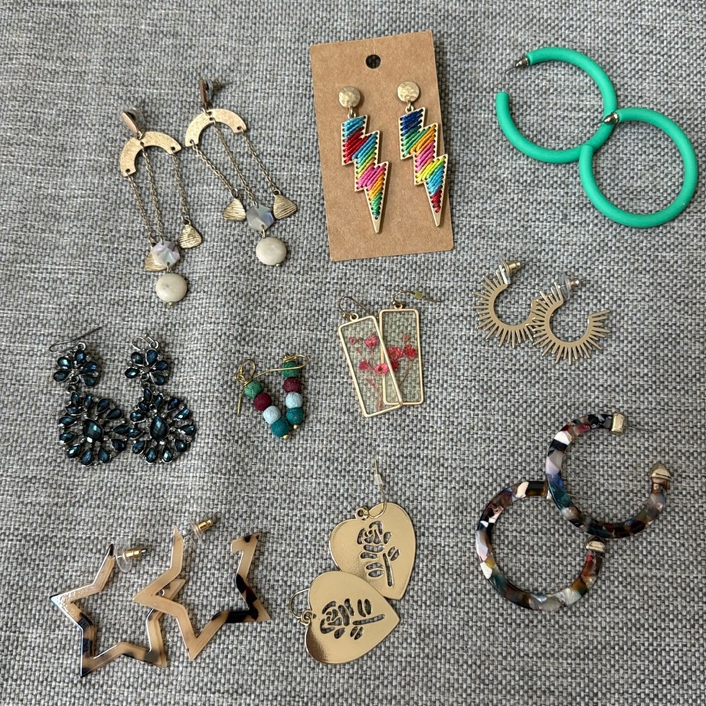 Earring Bundle - 10 Pairs